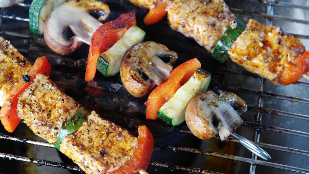 Grocery Budgeting: Spice Mixing for Summer BBQs